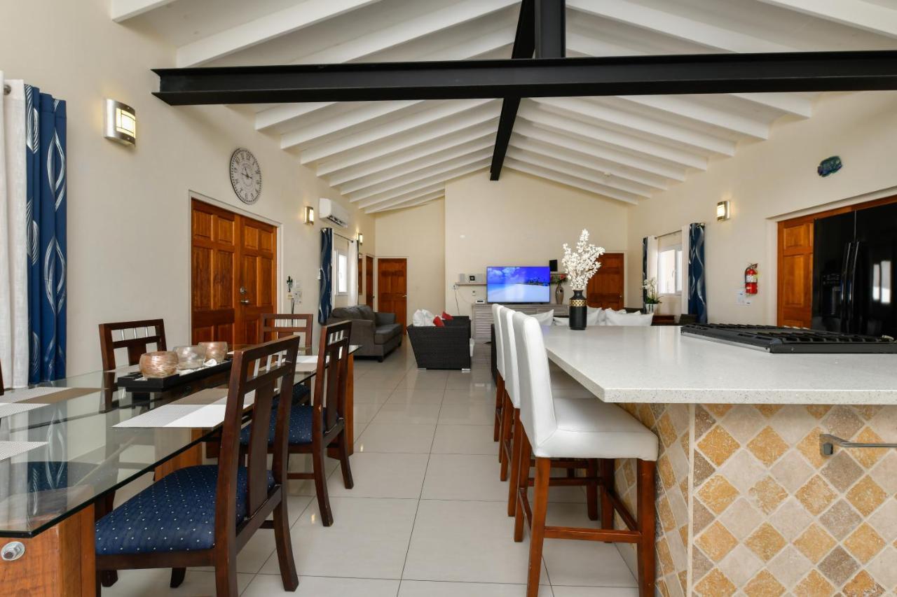 Villa Swiss Paradise With Private Pool Palm Beach Dış mekan fotoğraf