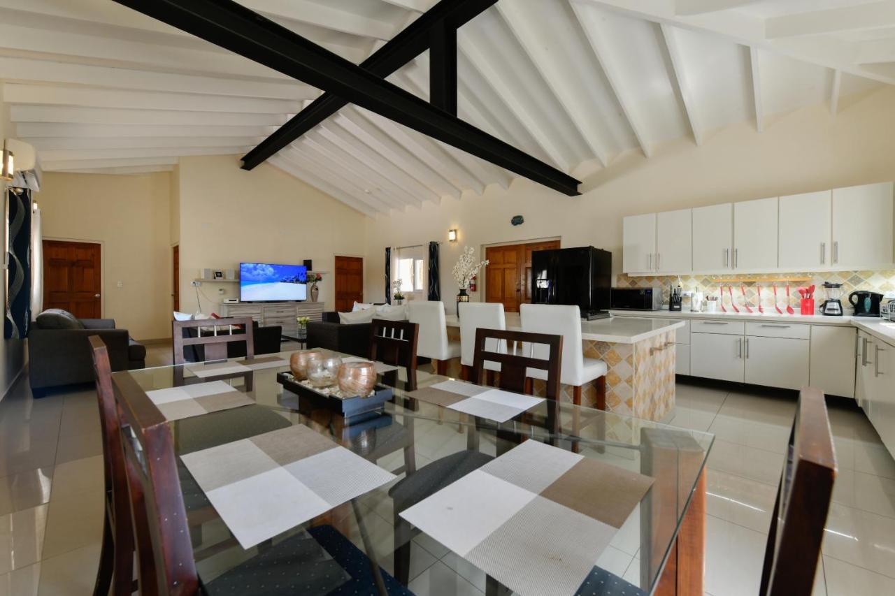 Villa Swiss Paradise With Private Pool Palm Beach Dış mekan fotoğraf