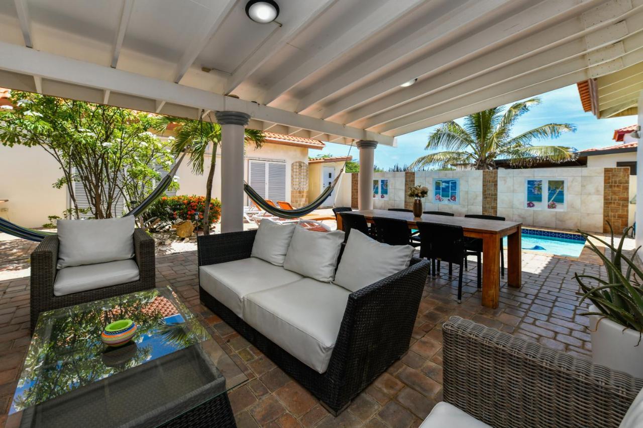 Villa Swiss Paradise With Private Pool Palm Beach Dış mekan fotoğraf