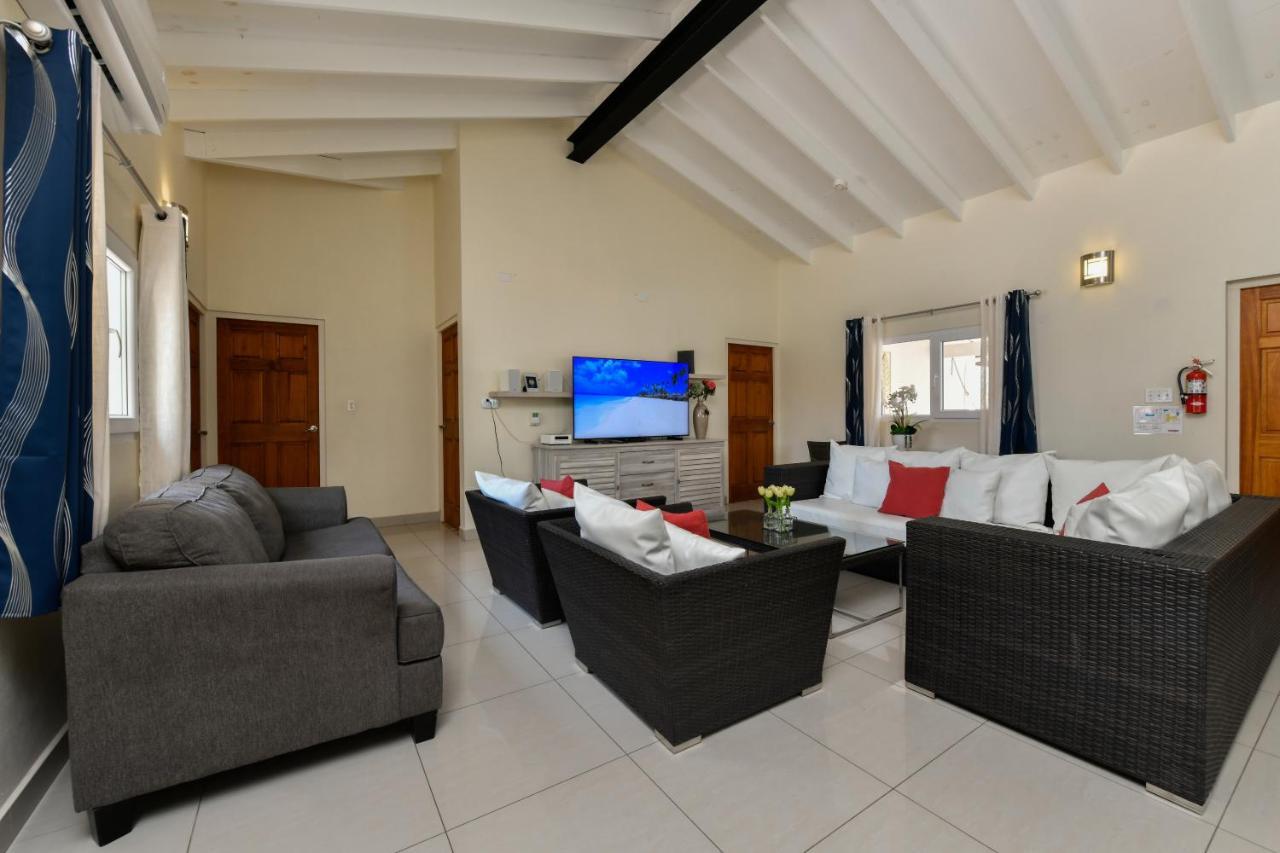 Villa Swiss Paradise With Private Pool Palm Beach Dış mekan fotoğraf