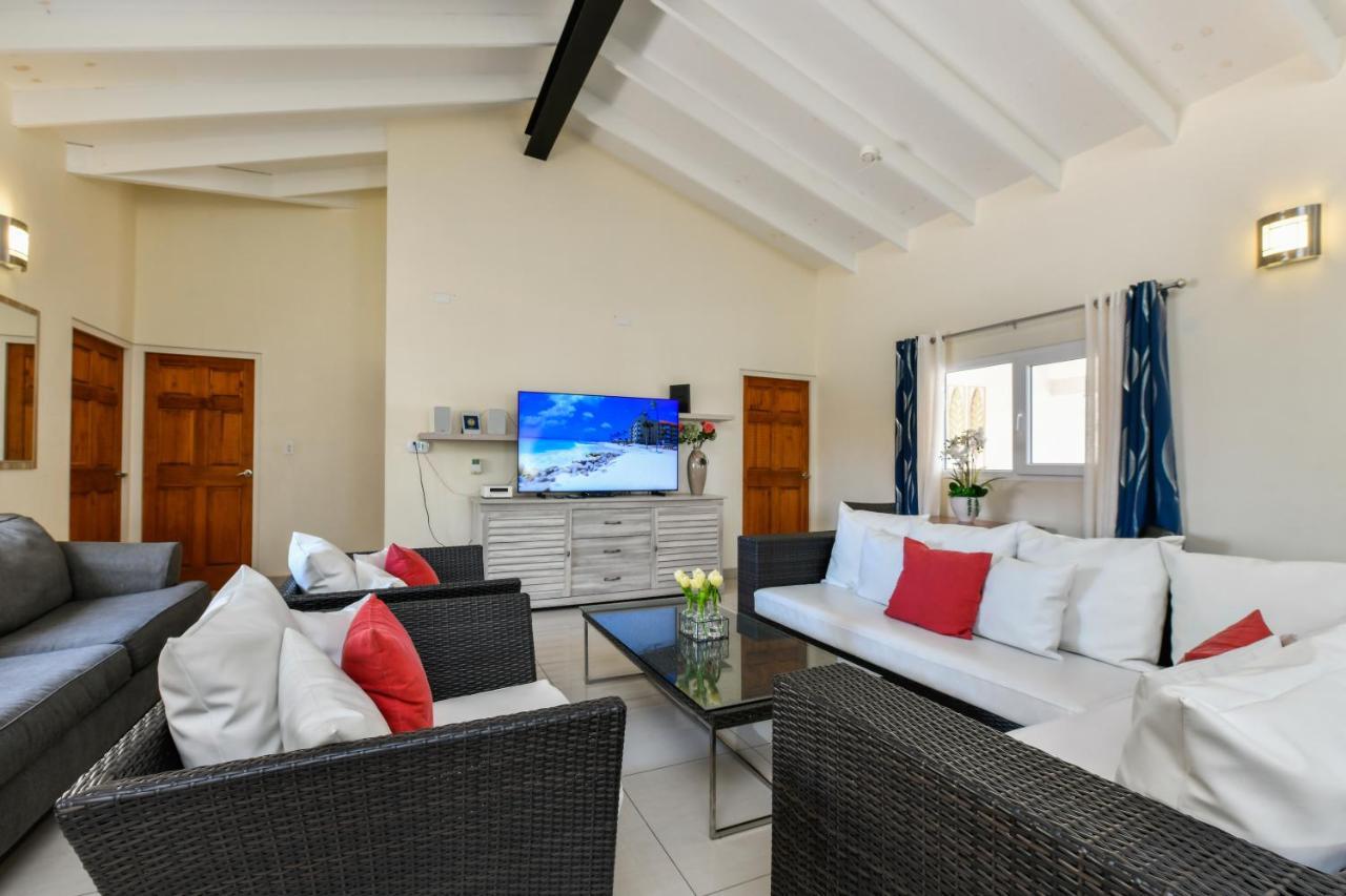 Villa Swiss Paradise With Private Pool Palm Beach Dış mekan fotoğraf