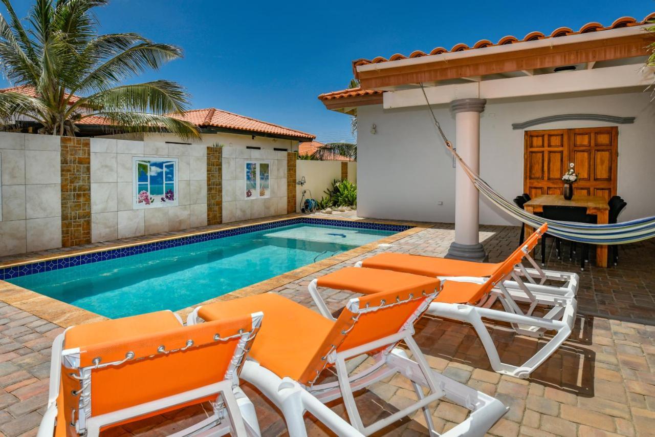 Villa Swiss Paradise With Private Pool Palm Beach Dış mekan fotoğraf