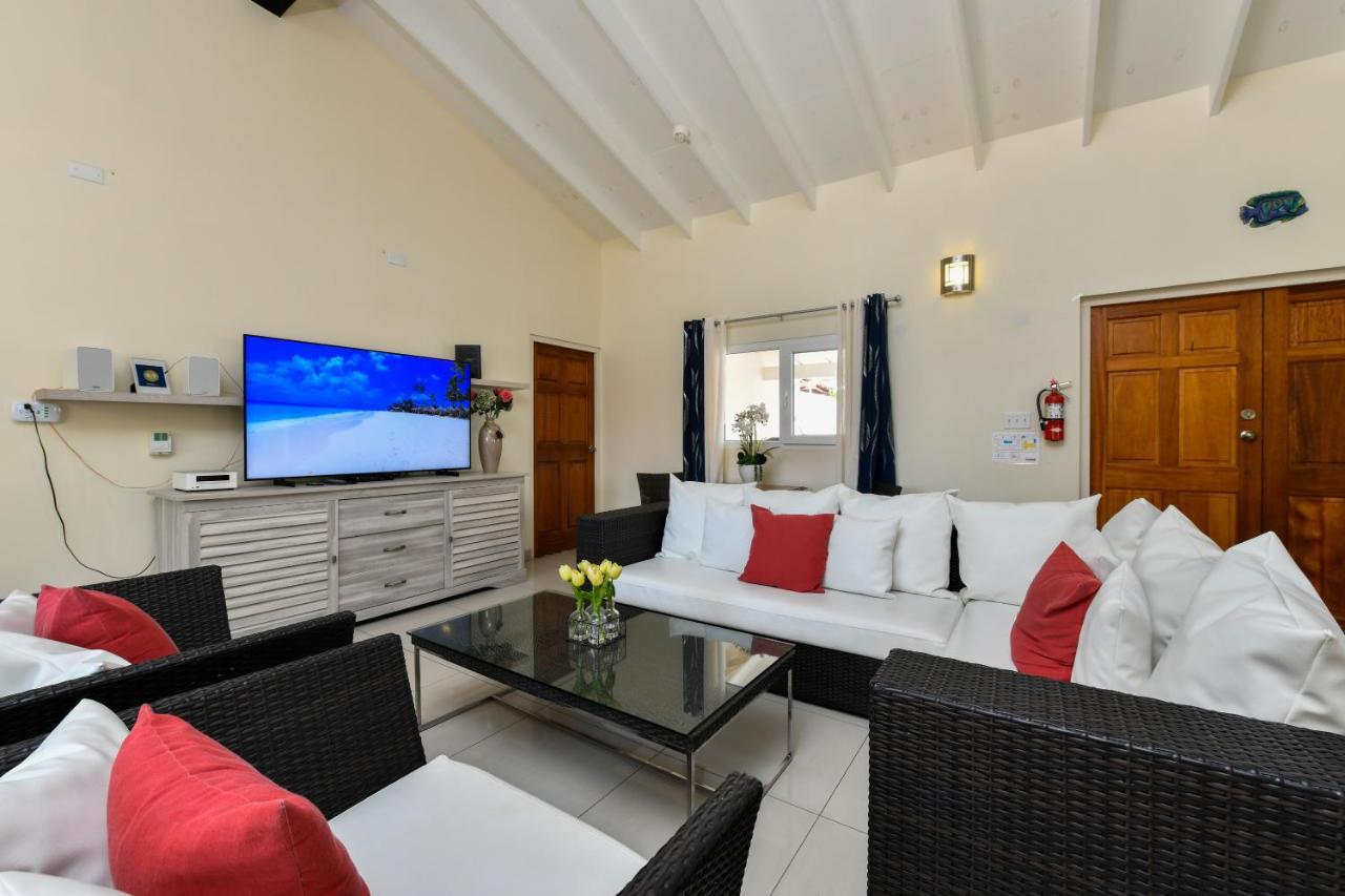 Villa Swiss Paradise With Private Pool Palm Beach Dış mekan fotoğraf